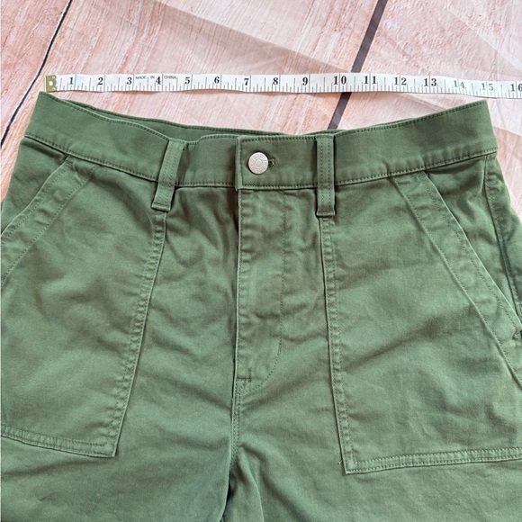 J Crew Women Utility Chino Shorts Size 28 High Waist Safari Beachy Preppy Green - Picture 5 of 8